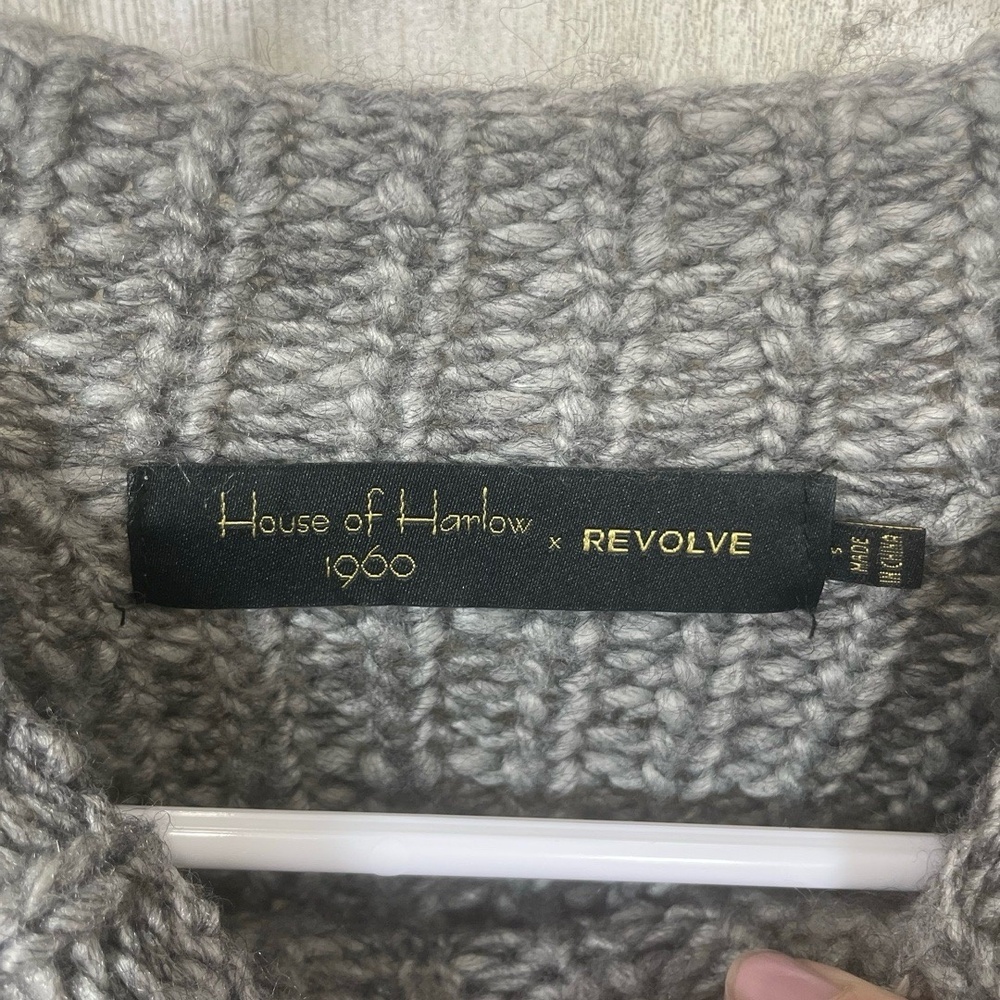 House Of‎ Harlow 1960 x Revolve Wool Blend Dillin Sweater size S Grey High Neck - Picture 3 of 10